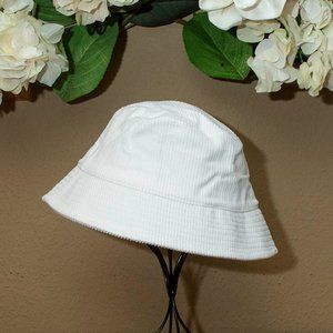 NWT GAP Corduroy Bucket Hat size M/L in Cream Beige